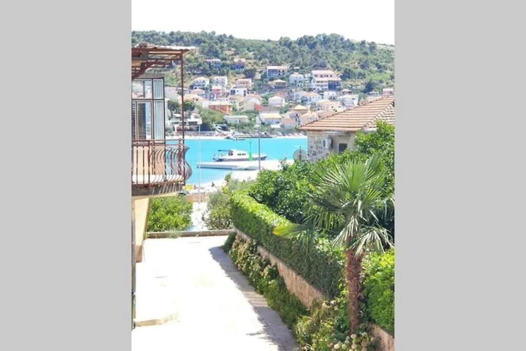 Apartment Oleandar Trogir Croatia