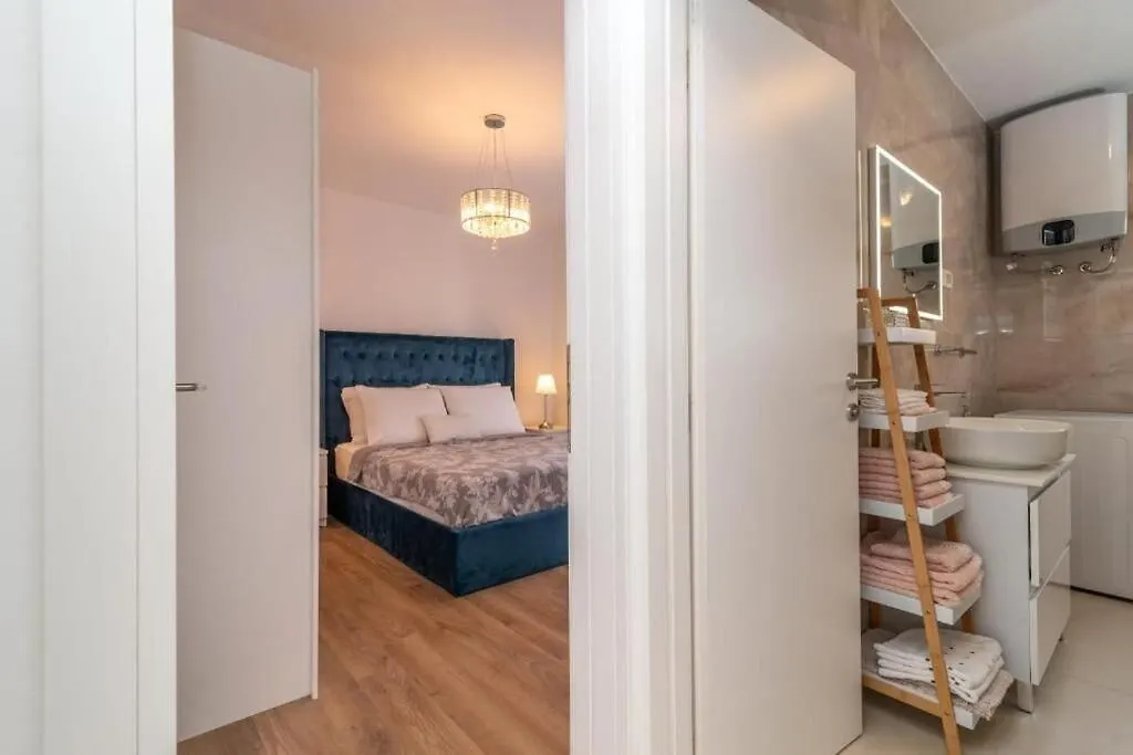 Apartment Oleandar Trogir Croatia