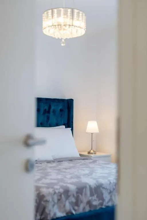 Apartment Oleandar Trogir