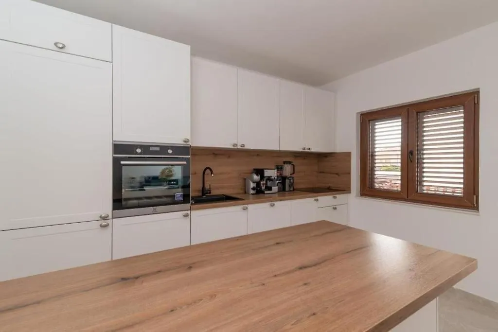 Apartment Oleandar Trogir Croatia